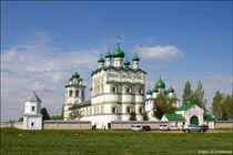 Николо-Вяжищский ставропигиальный женский монастырь Новгородская